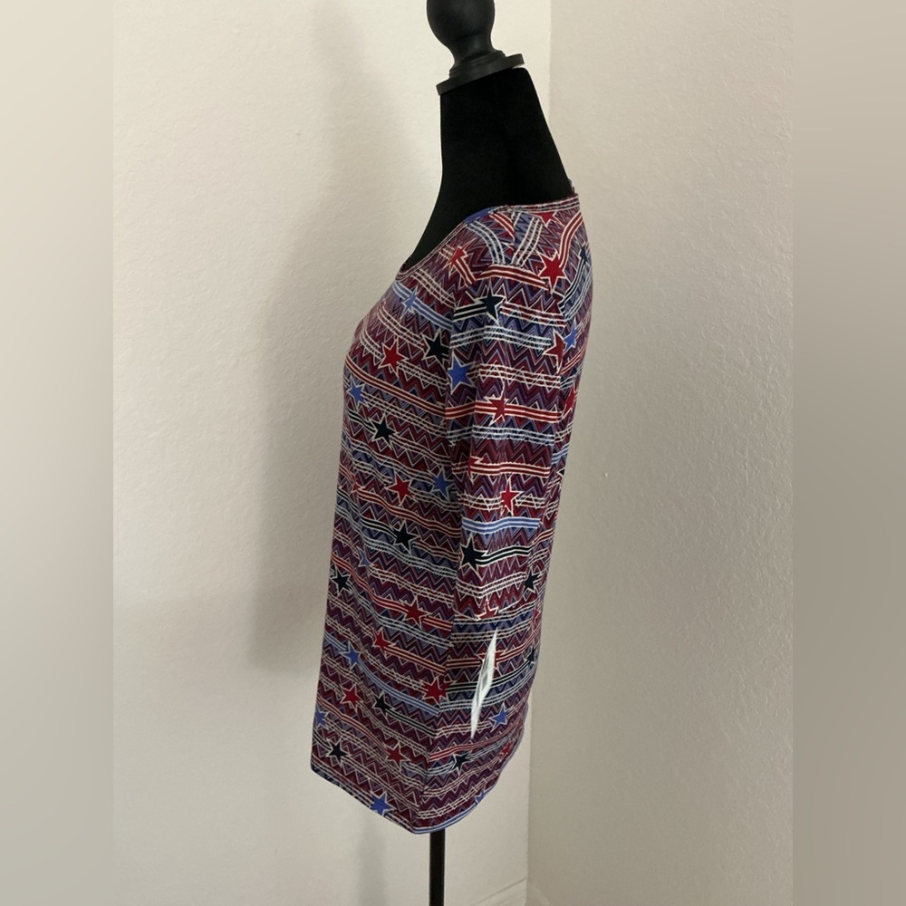 LuLaRoe Gigi Stars with stripes Chevron Print Top – Size Large – NWT - Picture 5 of 12